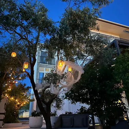 Regius White Apartman Trogir