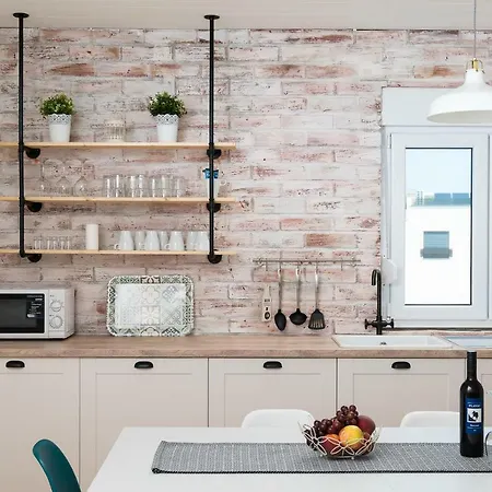 Regius White Apartman