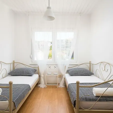 Regius White Apartamento